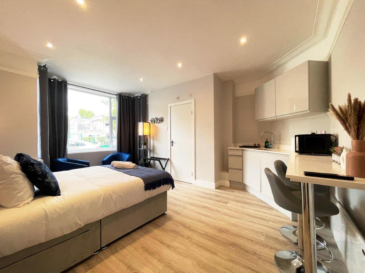 Bella'S Place Near Wembley Stadium ロンドン エクステリア 写真